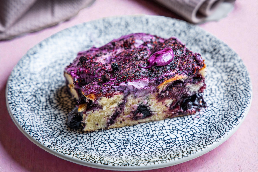 Cinnabon mustikatega 1 tk (Tartu) Bakery e-pood