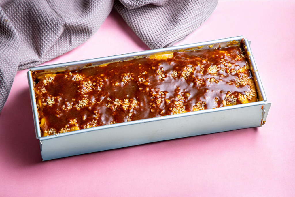 Cinnabon õuna-karamelliga 1 tk (Tartu) Bakery e-pood