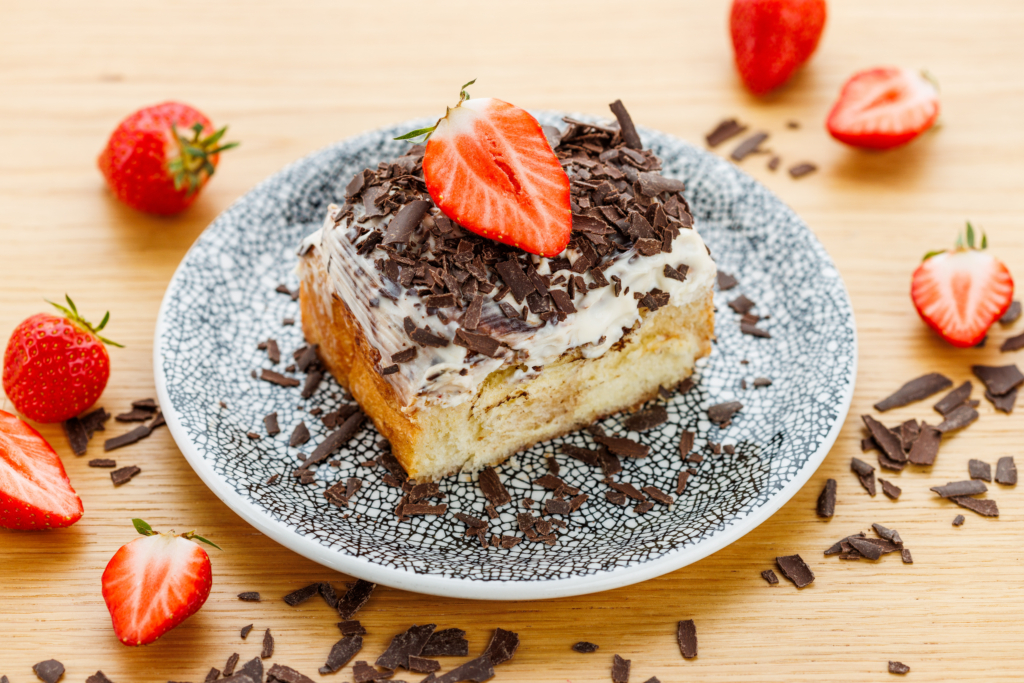 Cinnabon toorjuustukreemiga 1 tk (Tartu) Bakery e-pood